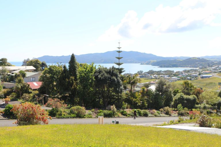 Photo of property in 5 Eagles Way, Cable Bay, 0420