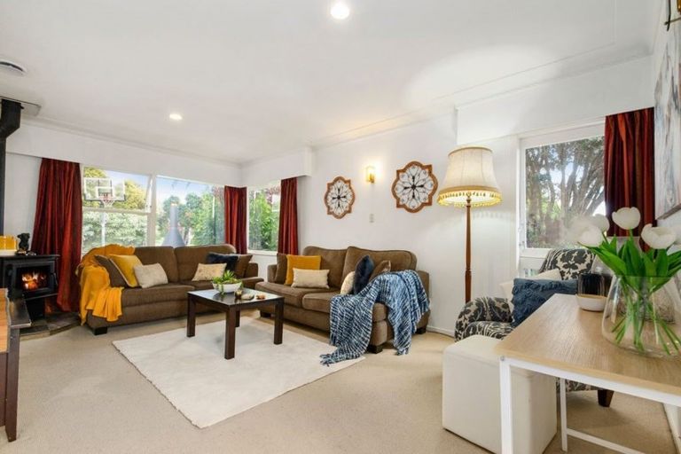 Photo of property in 12 Winslow Heights, Pahurehure, Papakura, 2113