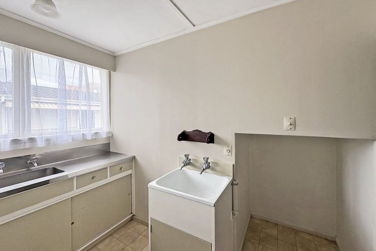 Photo of property in 27a Campbell Street, Whanganui, 4500
