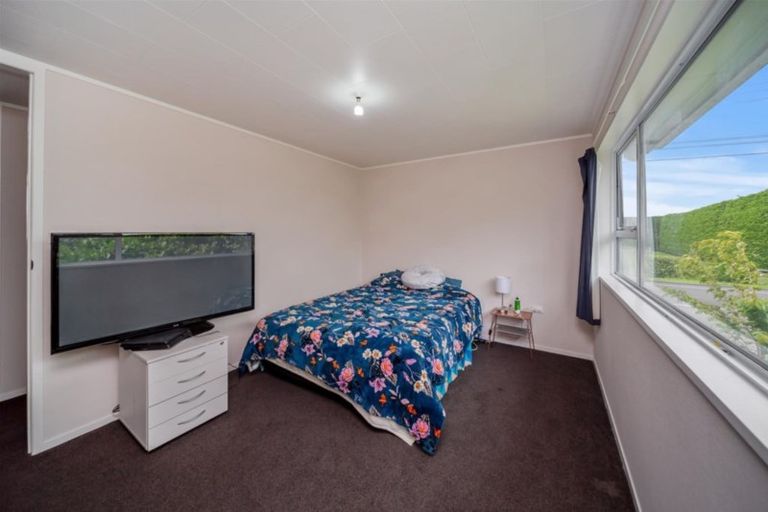 Photo of property in 21 Manawapou Road, Hawera, 4610