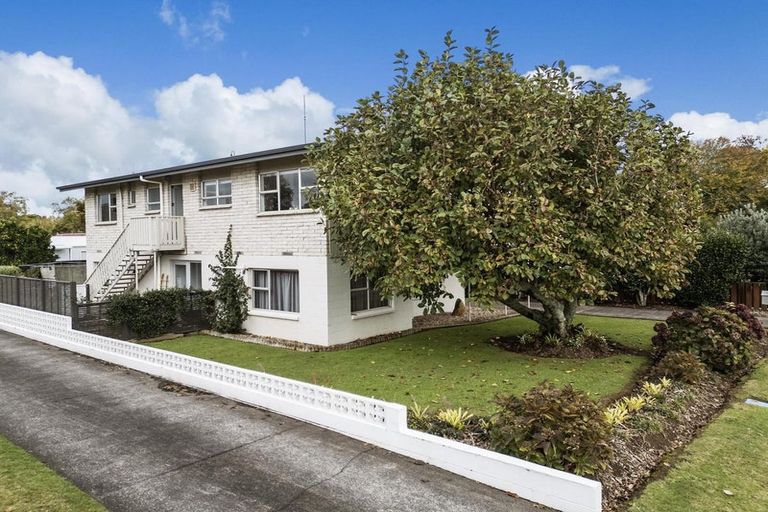 Photo of property in 115 Williams Street, Cambridge, 3434