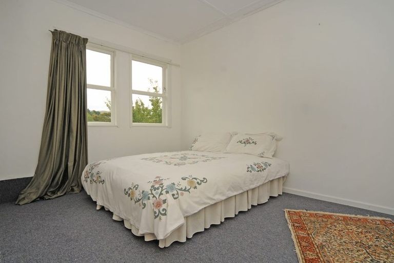 Photo of property in 20 Silverbirch Grove, Churton Park, Wellington, 6037