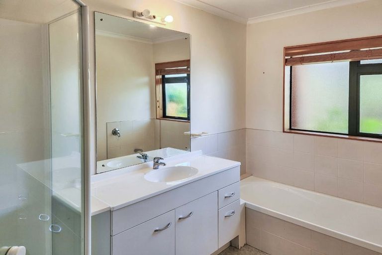 Photo of property in 115 Waiwhetu Road, Waterloo, Lower Hutt, 5011