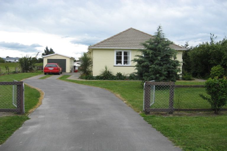 Photo of property in 11 Amberley Beach Road, Amberley, 7410