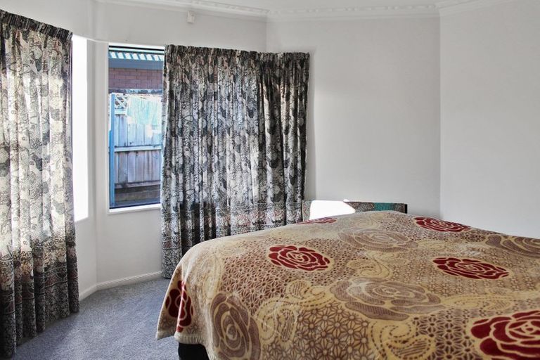 Photo of property in 15a Phoenix Avenue, Hokowhitu, Palmerston North, 4410