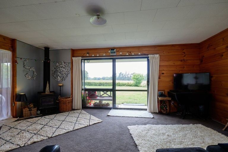 Photo of property in 42 Mina Road, Cheviot, 7382