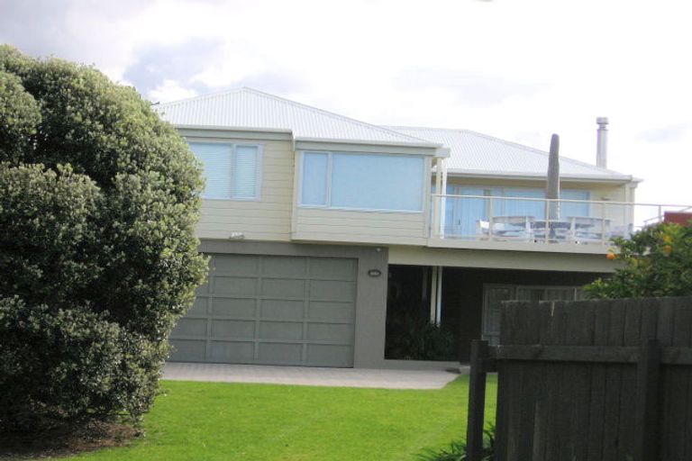 Photo of property in 12 Jacksons Claim, Pauanui, Hikuai, 3579
