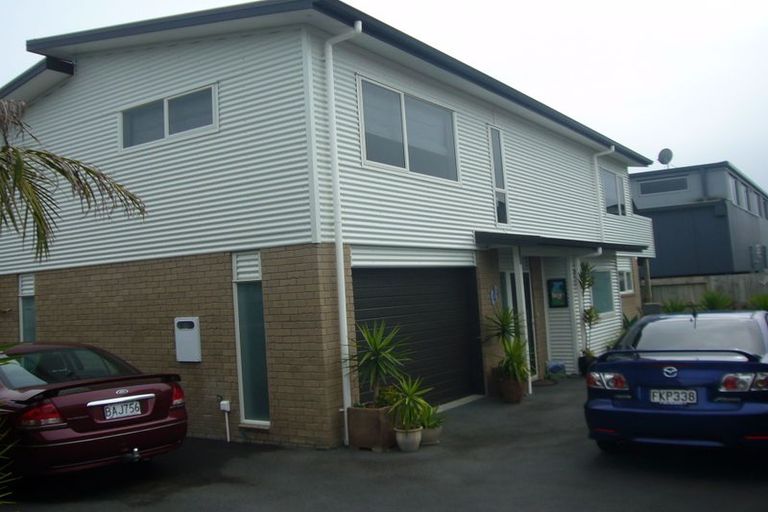 Photo of property in 233b Dickson Road, Papamoa Beach, Papamoa, 3118