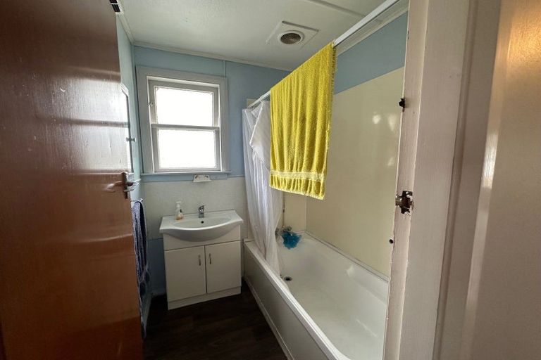 Photo of property in 3 Wilson Street, Pahiatua, 4910