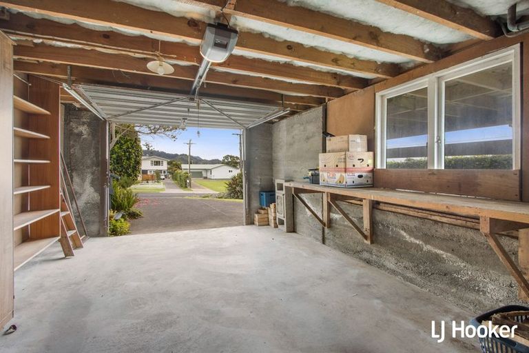Photo of property in 60 The Crescent, Waihi Beach, 3611