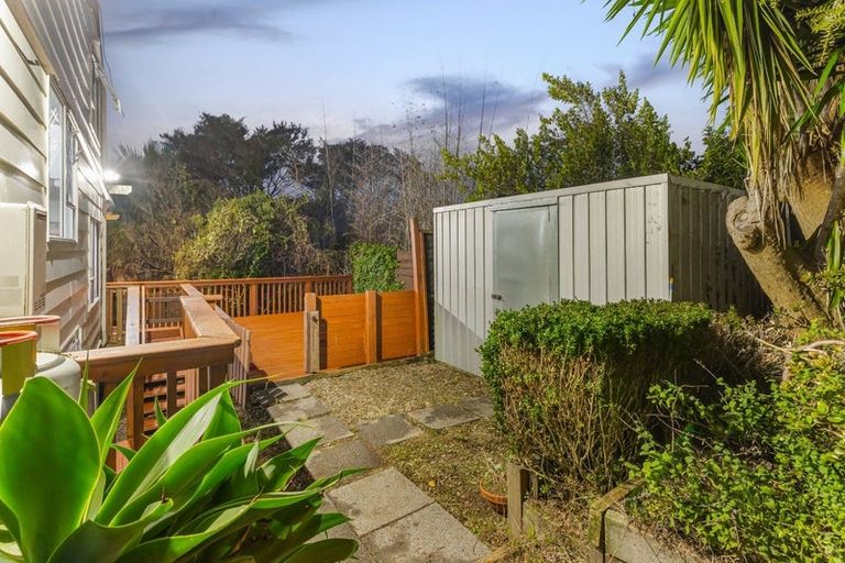 Photo of property in 4/42 Manuka Road, Glenfield, Auckland, 0629