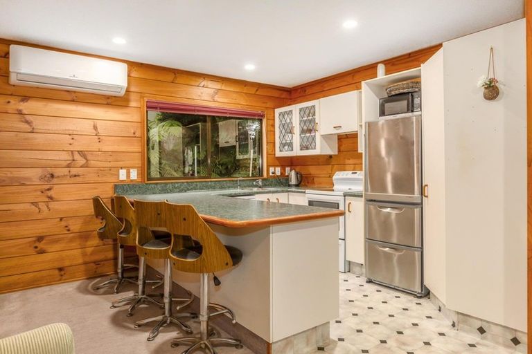 Photo of property in 27 Sailmaker Close, Whitby, Porirua, 5024