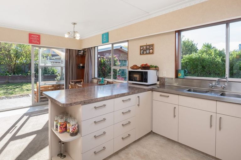 Photo of property in 143 Budge Street, Riversdale, Blenheim, 7201