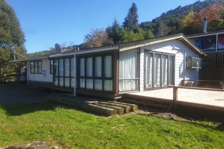 Photo of property in 77b Mountain Road, Western Heights, Rotorua, 3015