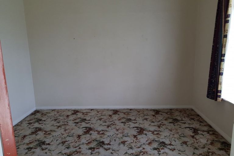 Photo of property in 54 Derby Street, Westport, 7825