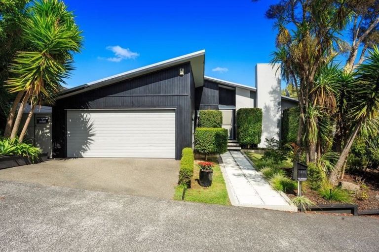 Photo of property in 125b Glendhu Road, Bayview, Auckland, 0629