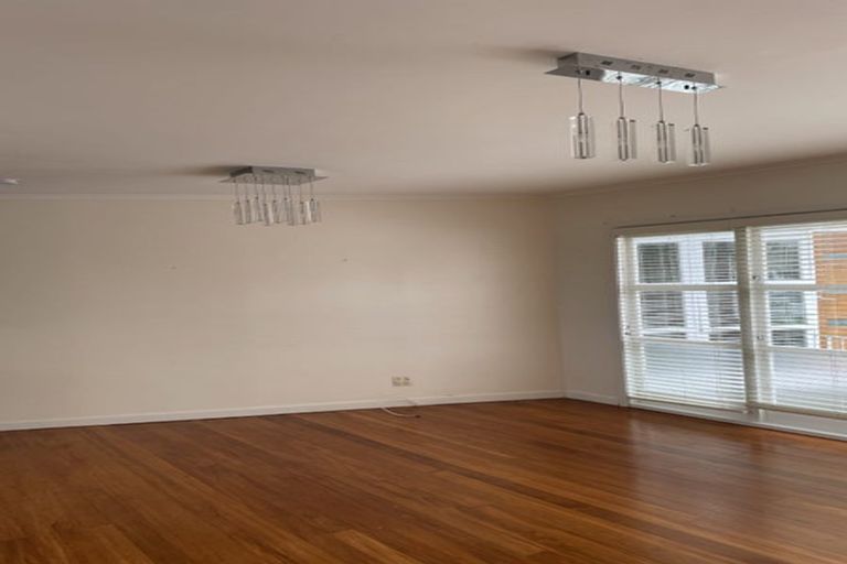 Photo of property in 2/1a Wade Avenue, Onehunga, Auckland, 1061