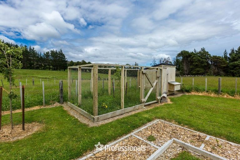 Photo of property in 6 Turksma Lane, Kaitoke, 5018