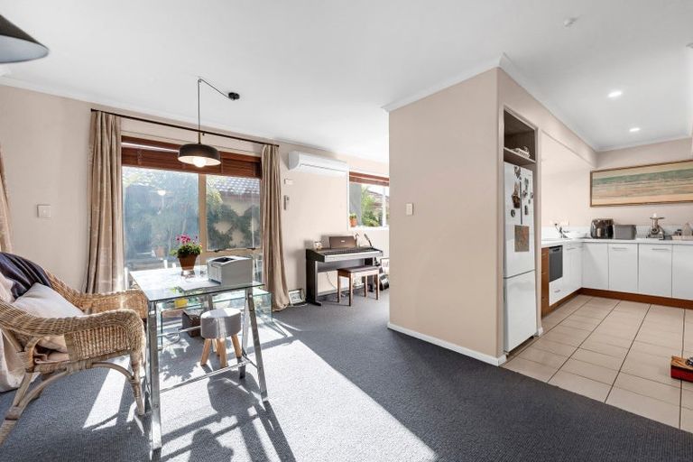 Photo of property in 31 Millennial Way, Orewa, 0931