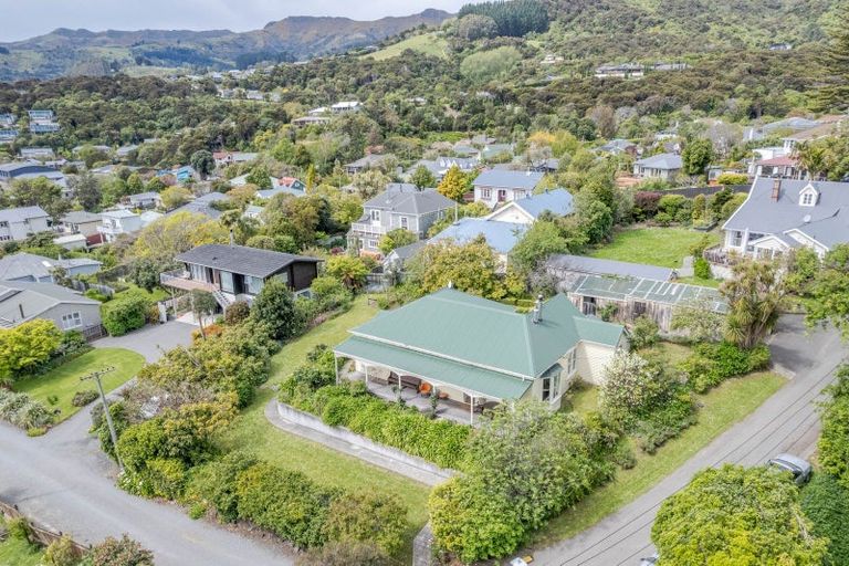 Photo of property in 16 Aubrey Street South, Akaroa, 7520