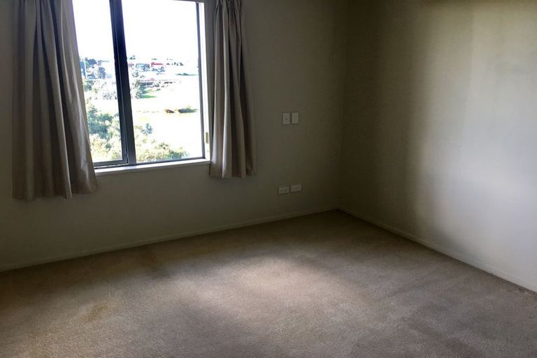 Photo of property in 6/17 Waihi Way, East Tamaki, Auckland, 2013