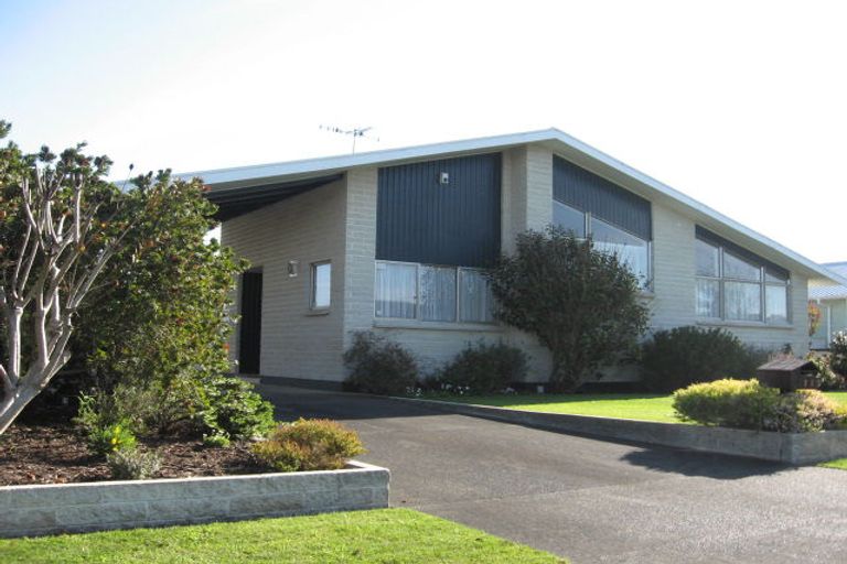 Photo of property in 23 Exeter Crescent, Springvale, Whanganui, 4501