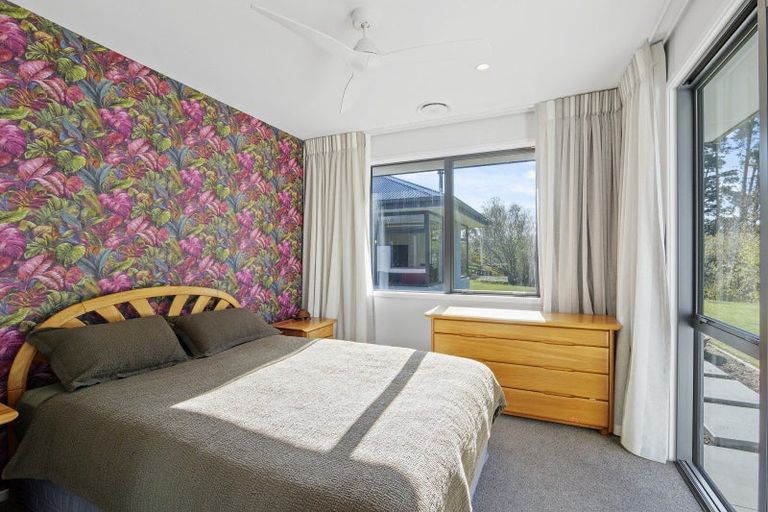 Photo of property in 6 Harrier Place, Amberley, 7410