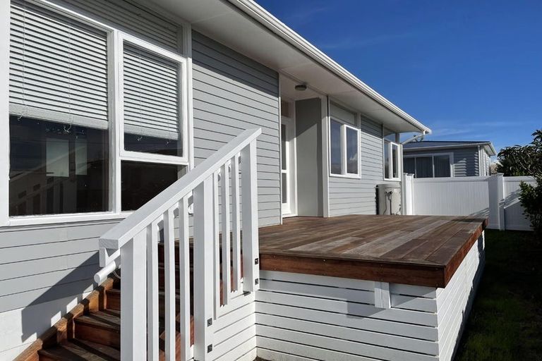 Photo of property in 258 Birkdale Road, Birkdale, Auckland, 0626