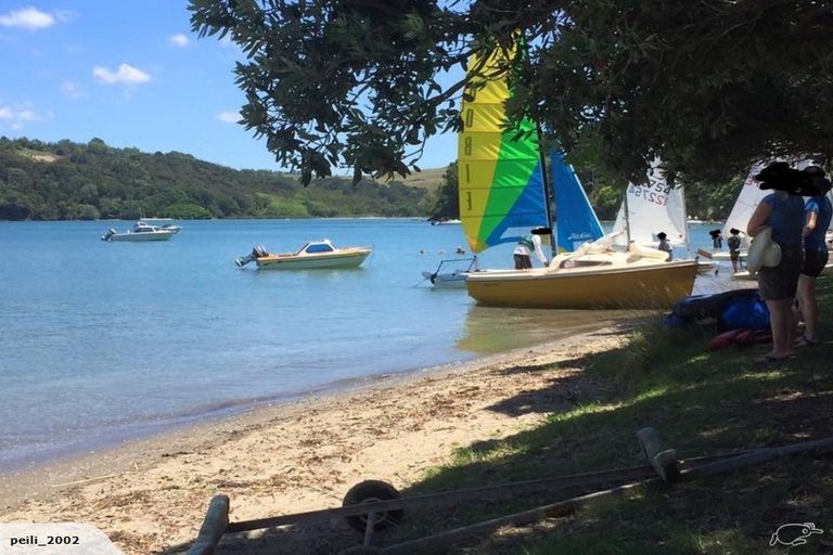 Photo of property in 42 Campbell Road, Tawharanui Peninsula, Warkworth, 0986