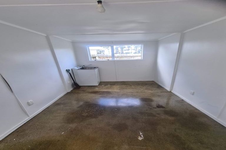 Photo of property in 24 Moki Place, Ruakaka, 0116