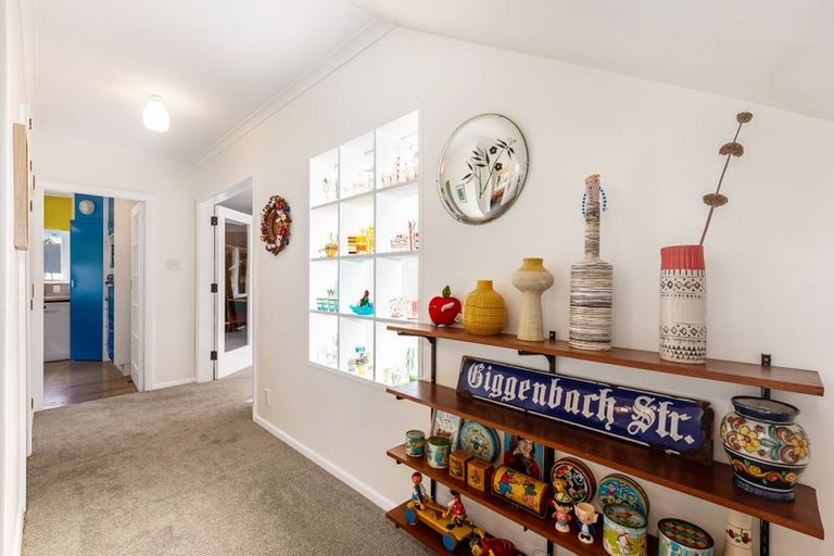 Photo of property in 304 Muritai Road, Eastbourne, Lower Hutt, 5013