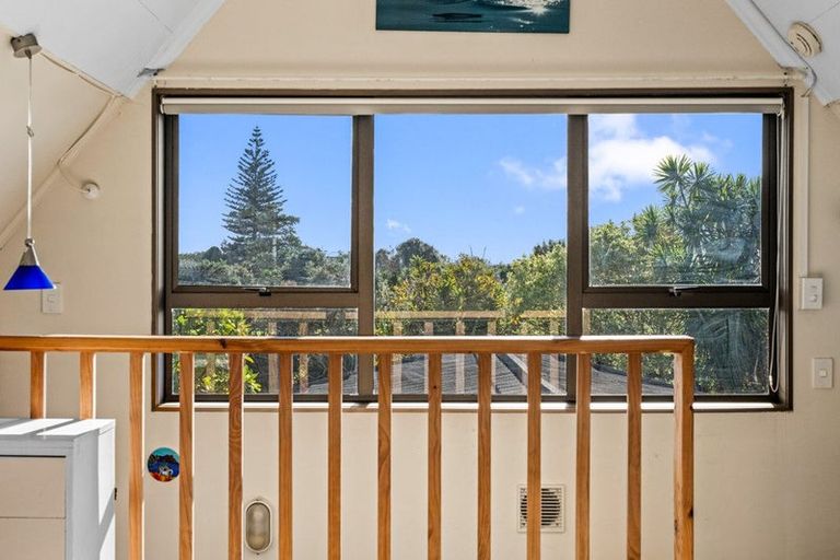 Photo of property in 31 Bream Bay Drive, Ruakaka, 0116