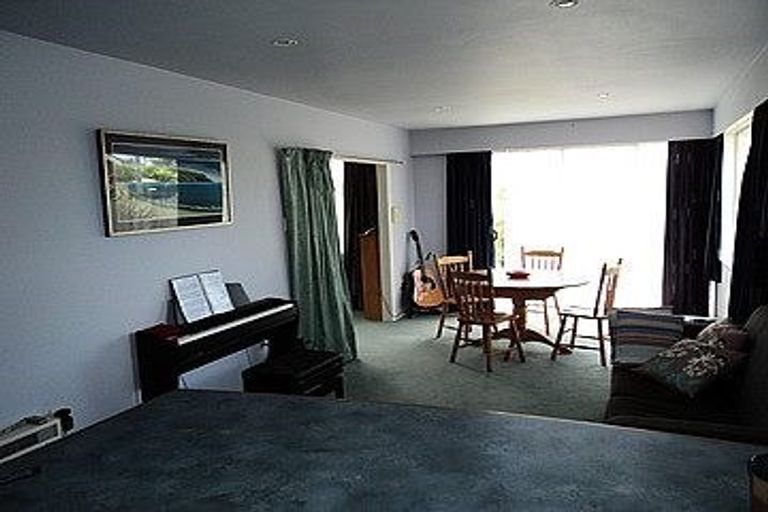Photo of property in 27 Sandra Street, South New Brighton, Christchurch, 8062