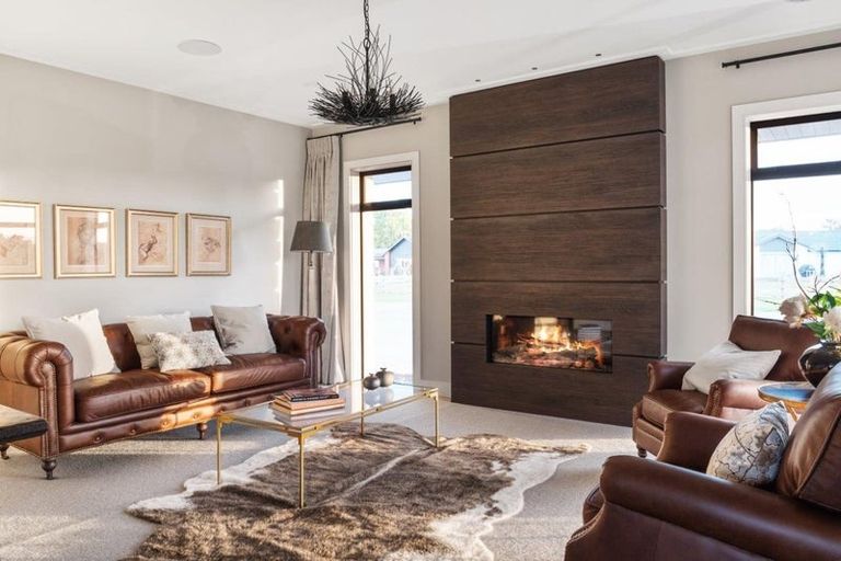 Photo of property in 94 Monument Road, Clevedon, Papakura, 2582