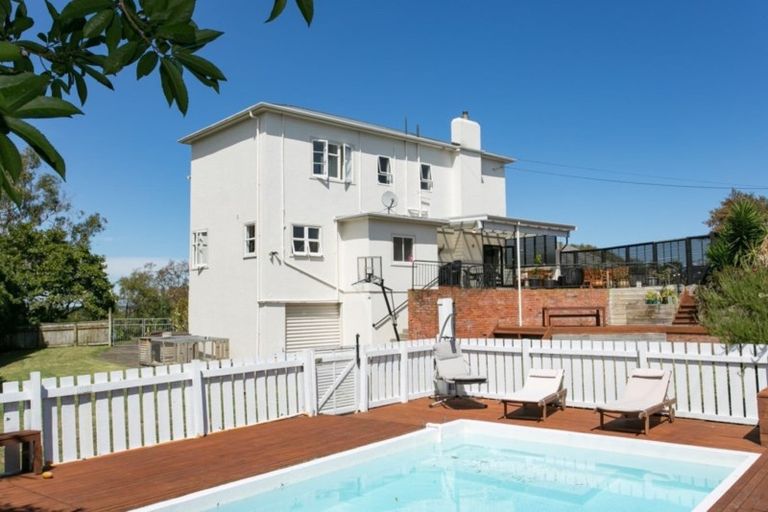 Photo of property in 8a Bristow Street, Saint Johns Hill, Whanganui, 4501