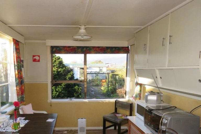 Photo of property in 253 Palmerston Street, Westport, 7825