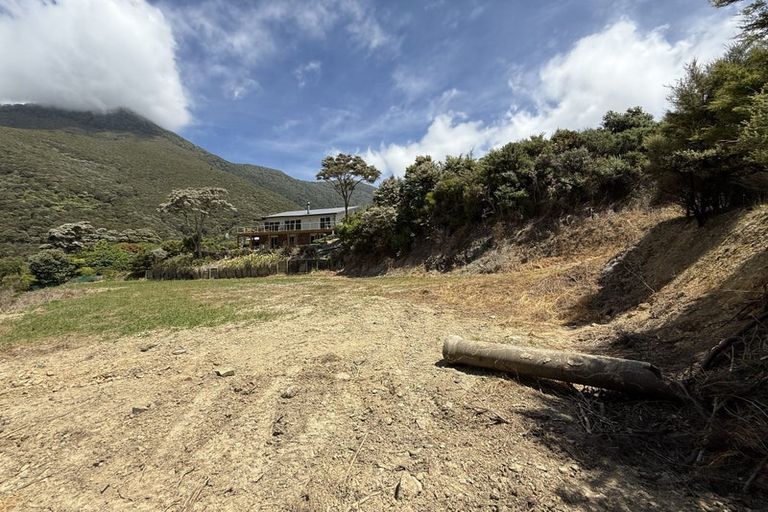 Photo of property in 5 Hope Drive, Okiwi Bay, 7193