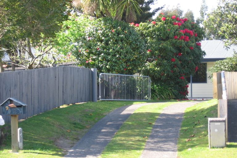 Photo of property in 9 Adam Place, Mangakakahi, Rotorua, 3015