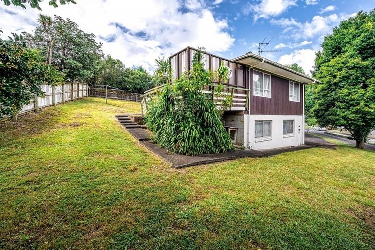 Photo of property in 16 Bacot Place, Howick, Auckland, 2014