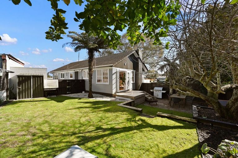 Photo of property in 26 Deanwell Avenue, Deanwell, Hamilton, 3206