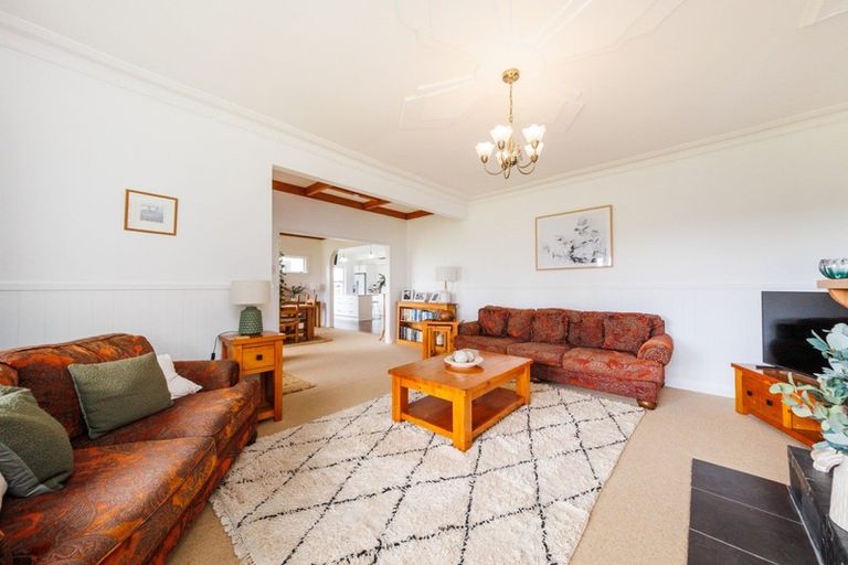 Photo of property in 283 Forlong Road, Colyton, Feilding, 4775