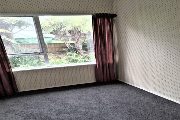 Photo of property in 3/42 Manuka Road, Glenfield, Auckland, 0629