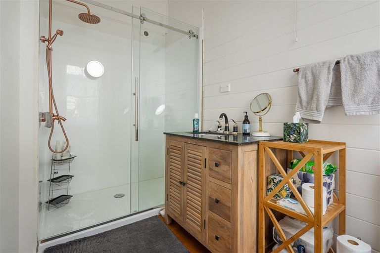 Photo of property in 290 Paihia Road, Kawakawa, 0282