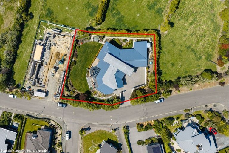 Photo of property in 123 Glenstrae Road, Redcliffs, Christchurch, 8081
