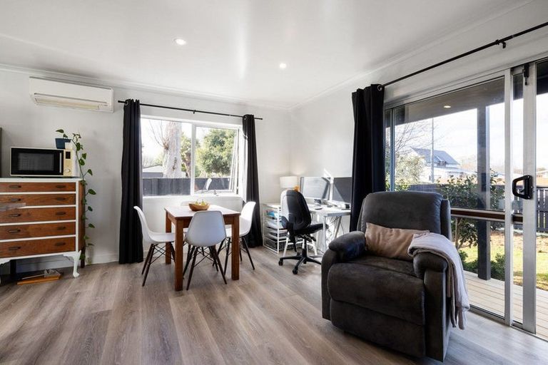 Photo of property in 115a Tennyson Street, Leamington, Cambridge, 3432