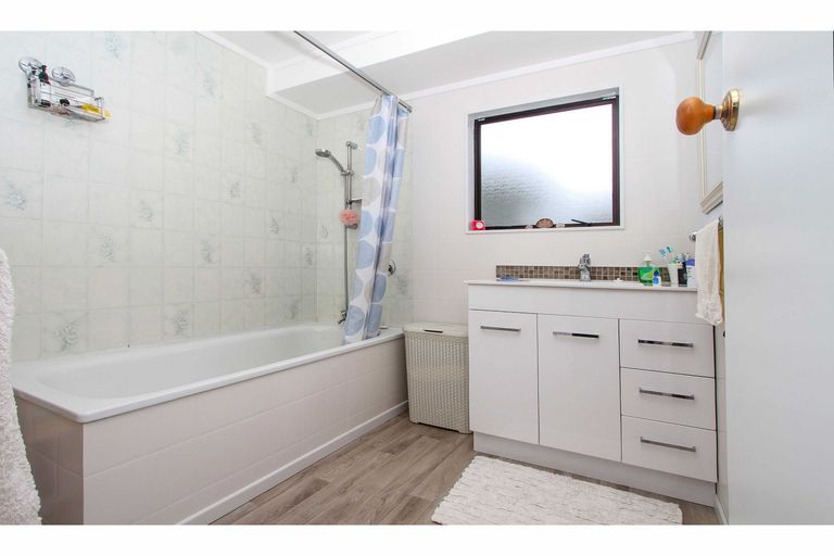 Photo of property in 20 Waipipi Wharf Road, Pollok, Waiuku, 2683