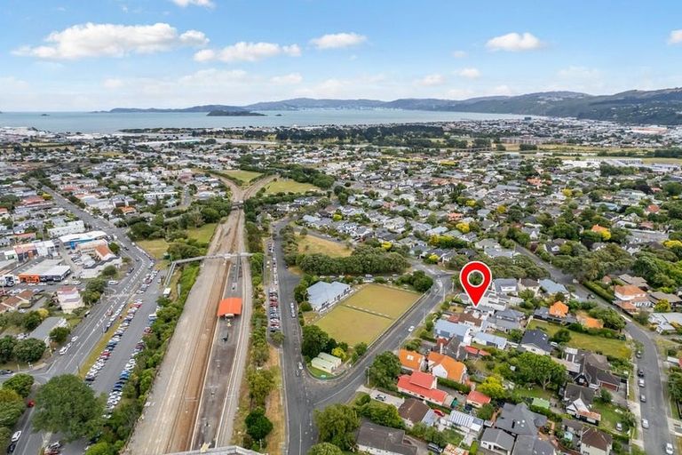 Photo of property in 3 Tawa Street, Woburn, Lower Hutt, 5010