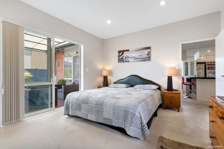 Photo of property in 43 Castlederg Drive, Flat Bush, Auckland, 2019