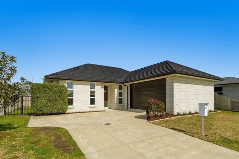Photo of property in 11 Batty Street, Papamoa Beach, Papamoa, 3118