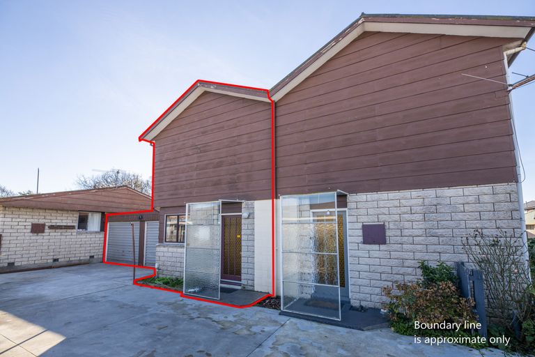 Photo of property in 3/14 Peer Street, Upper Riccarton, Christchurch, 8041